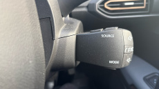 Dacia Jogger 1.6 HEV Extreme 5dr Auto Hybrid Estate